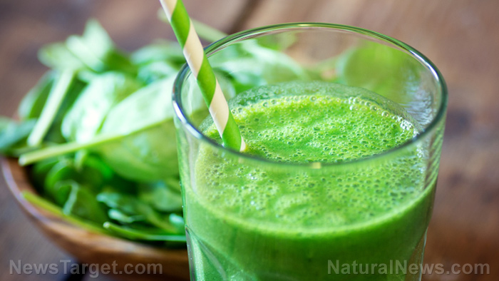 Raw spinach juice is a natural antacid