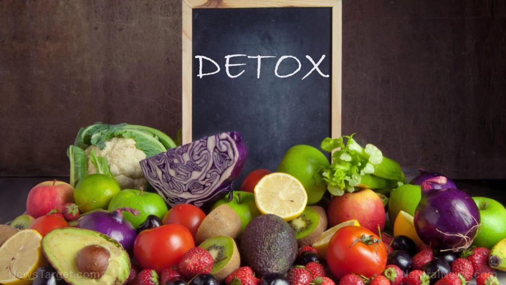 12 Foods you can use to naturally detoxify your body