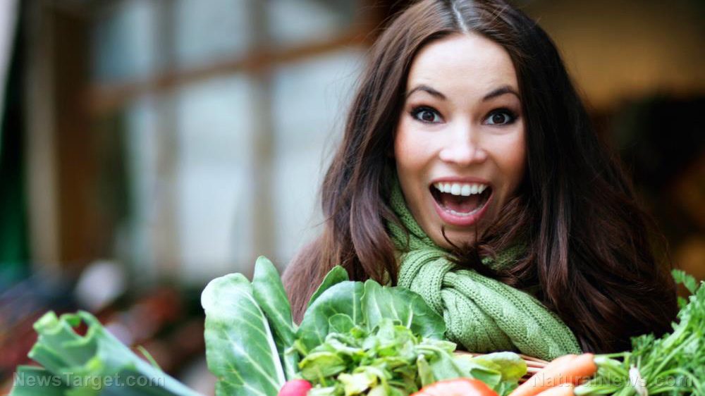 Following a diet that’s rich in organic food lowers your cancer risk by 25%, researchers find