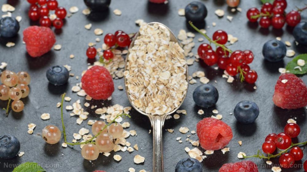 Oats and gut health: The best breakfast has vitamins and fiber to keep your gut moving