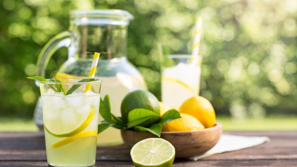 When life gives you lemons: 6 Healthy reasons to make them into lemonade