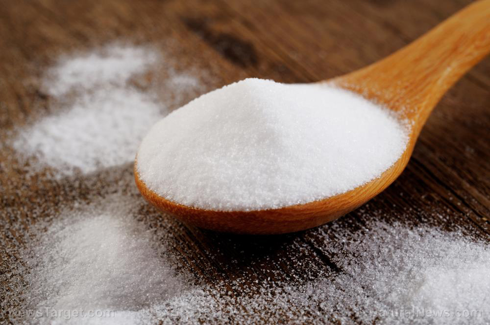 Relieve constipation with baking soda